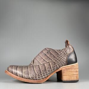 Freebird by Steven Sadie Women's 7 Gray Leather Croc Pattern Block Heels Casual